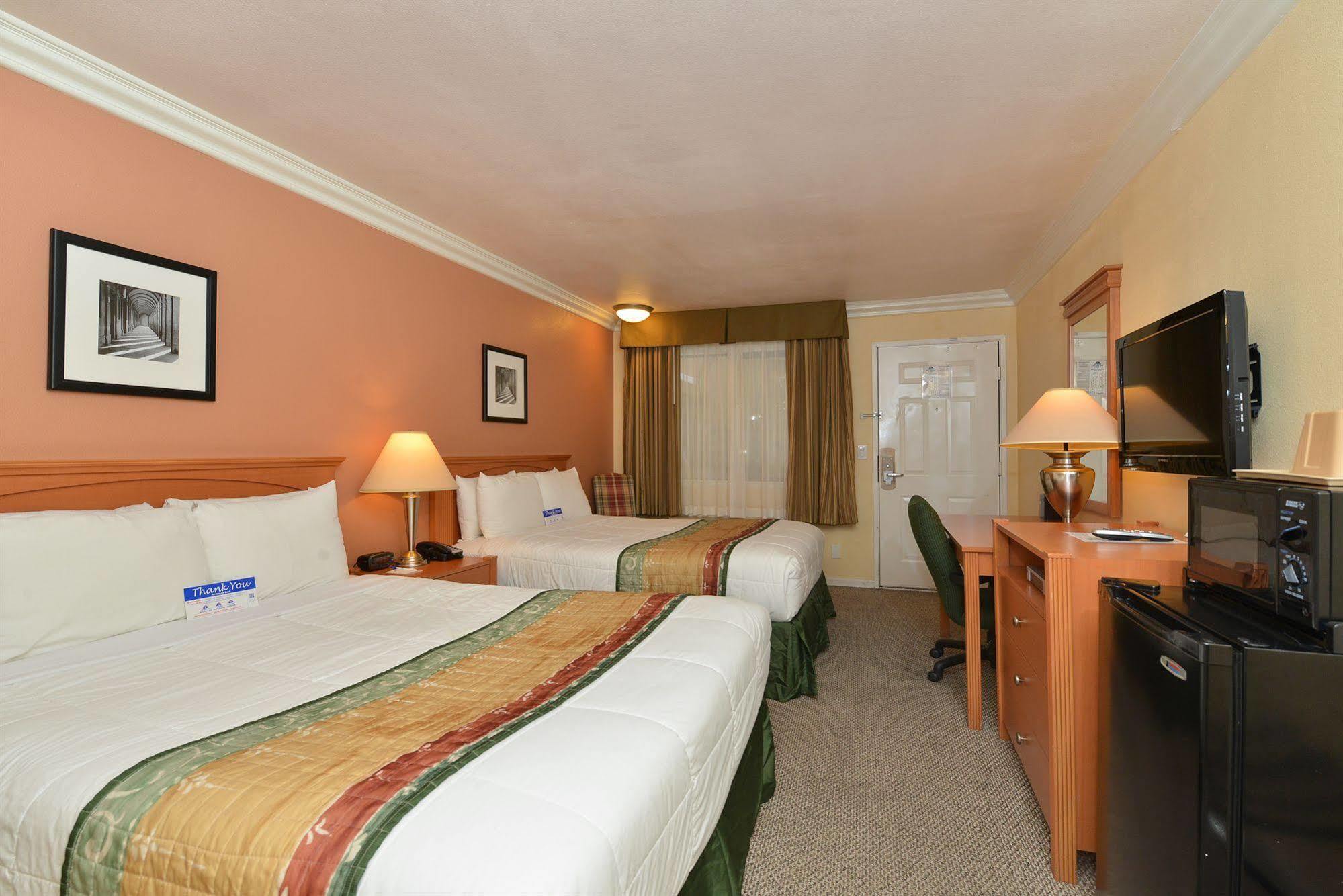 Inn By The Sfo South San Francisco Exteriör bild