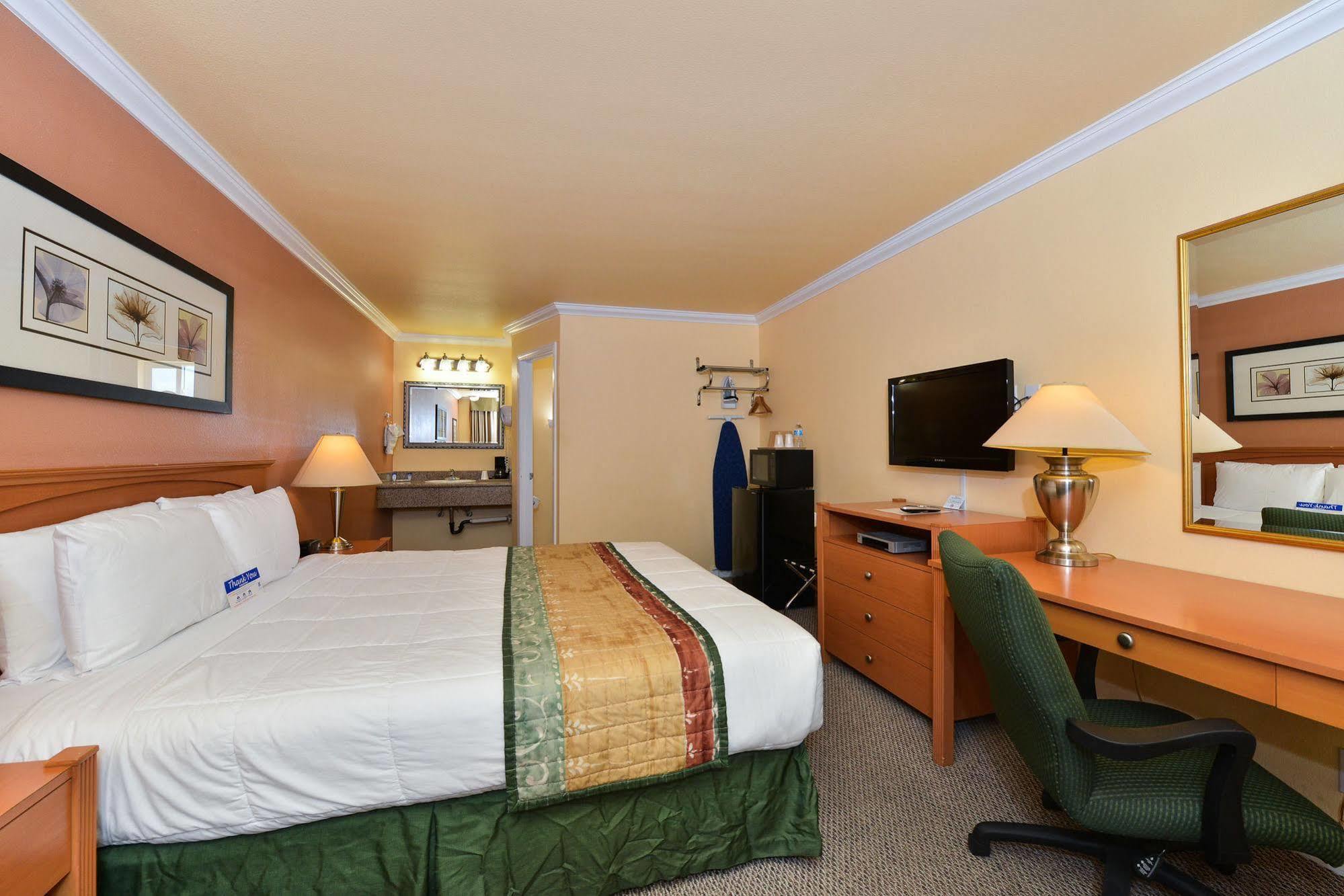 Inn By The Sfo South San Francisco Exteriör bild