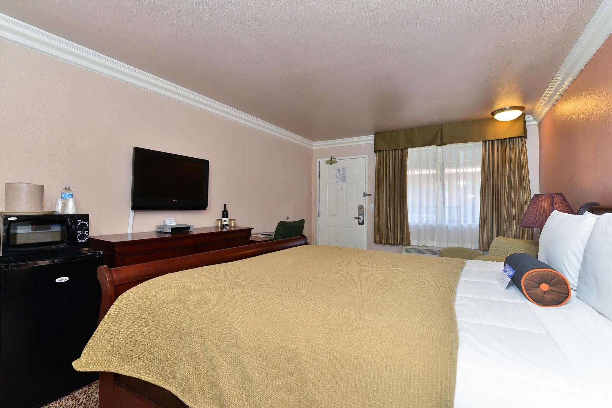 Inn By The Sfo South San Francisco Exteriör bild