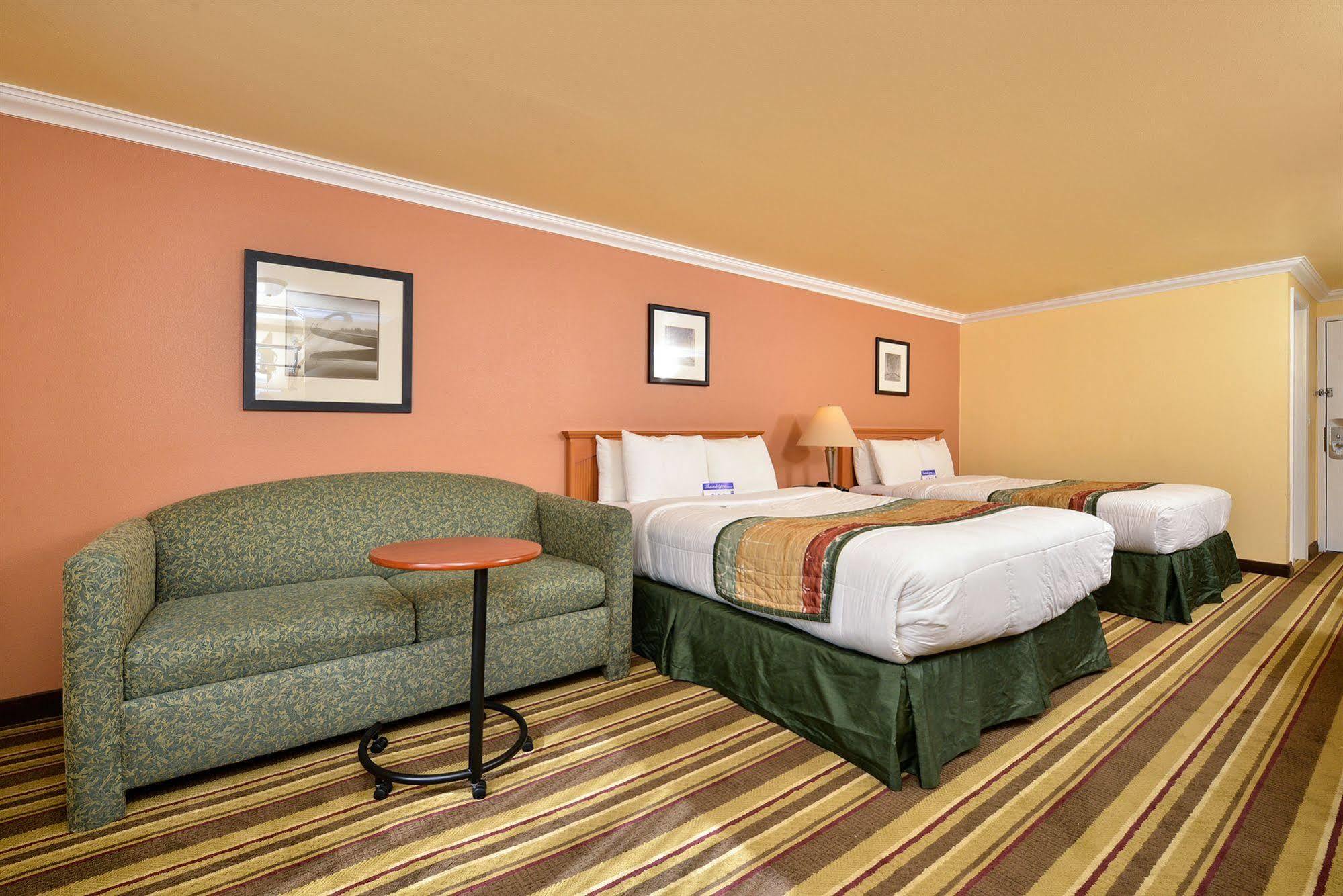 Inn By The Sfo South San Francisco Exteriör bild